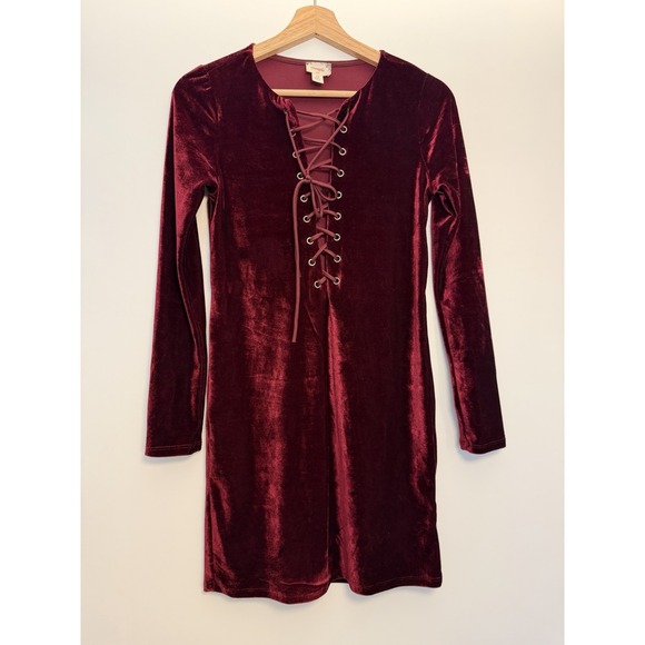 Teenplo USA Velvet Burgundy Womens Cocktail Dress XS Romantic Valentines Party - Picture 2 of 11